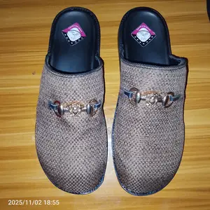 Men Black Palm Slippers
