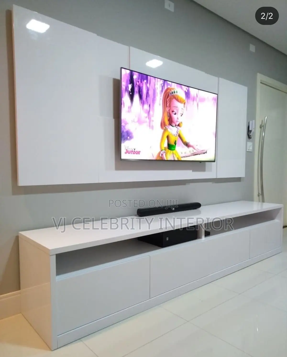 Brand New 8ft High Gloss Console and Installation
