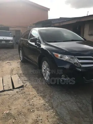 Toyota Venza LE AWD V6 2013 Black