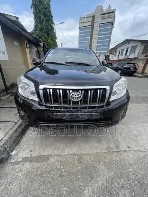 Toyota Land Cruiser Prado 2012 Black