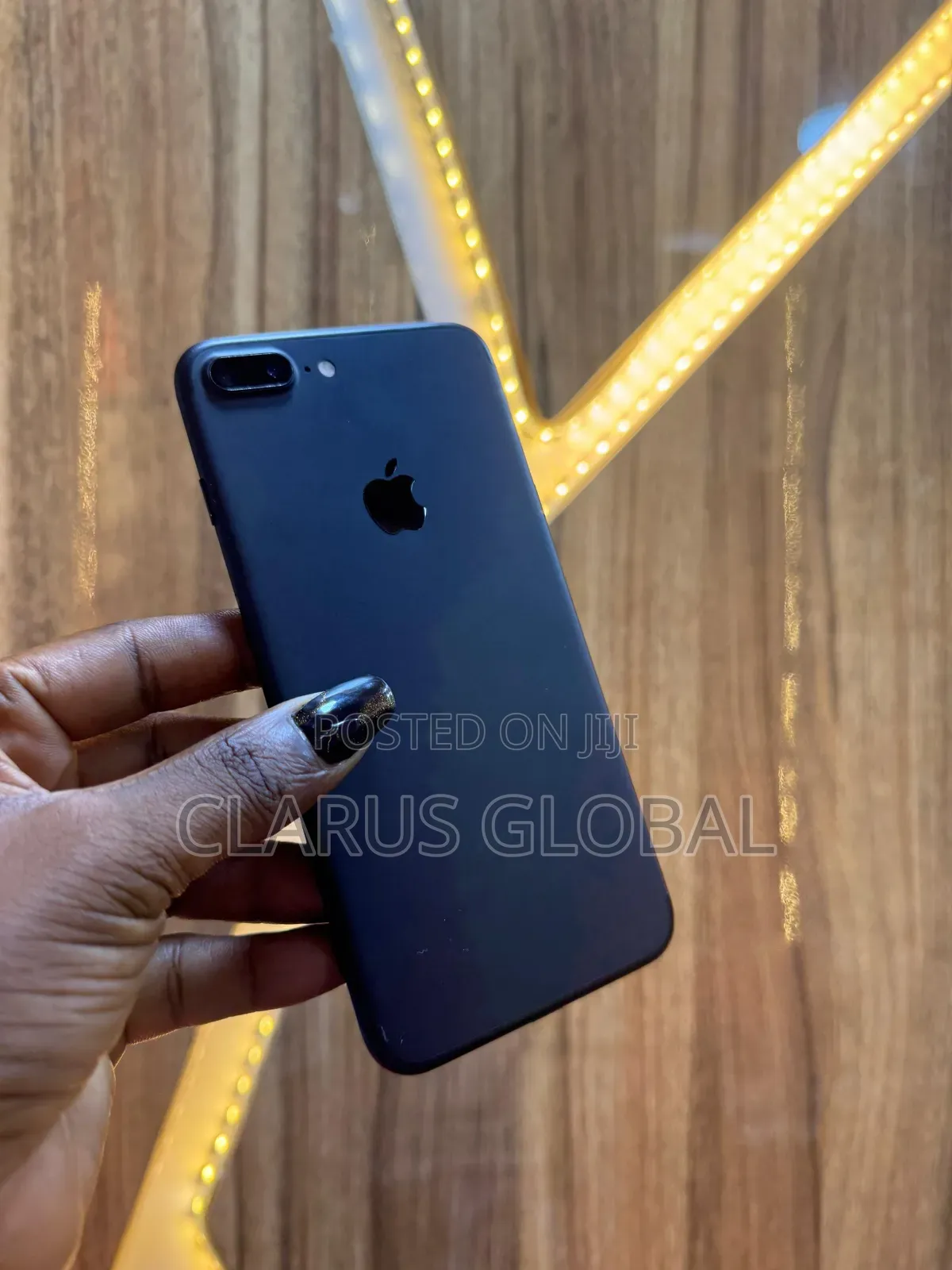Apple iPhone 7 Plus 32 GB Black