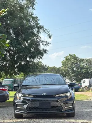 Toyota Corolla SE (1.8L 4cyl 2A) 2019 Black