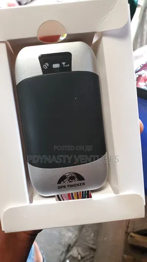 GSM/GPRS/GPS Tracker