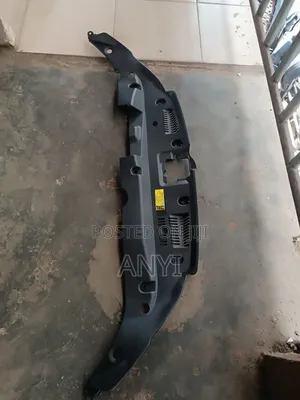 Highlander 2015 Radiator Plastic