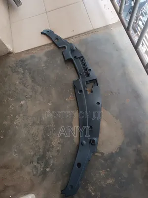 Camry 2012 Radiator Plastic