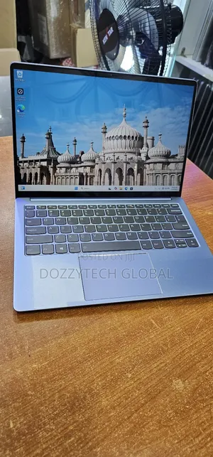 Laptop Lenovo IdeaPad S145 8GB Intel Core i7 SSD 256GB