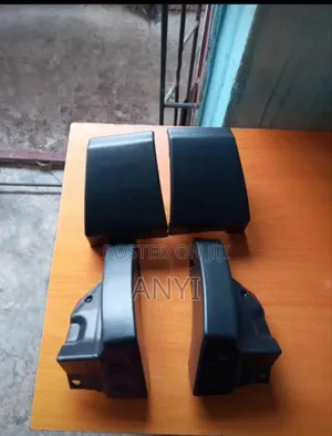 Front and Back Fender Cup for Venza