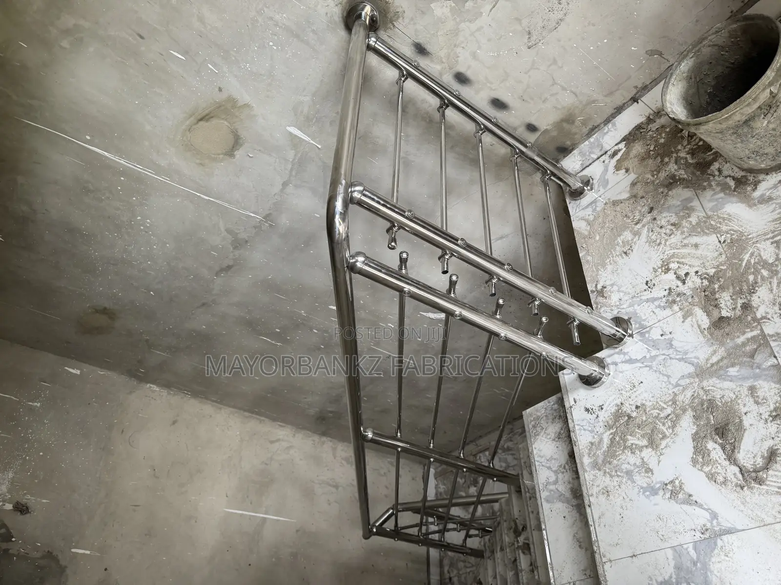 Silver Stainless Handrails With Horizontal Bracing