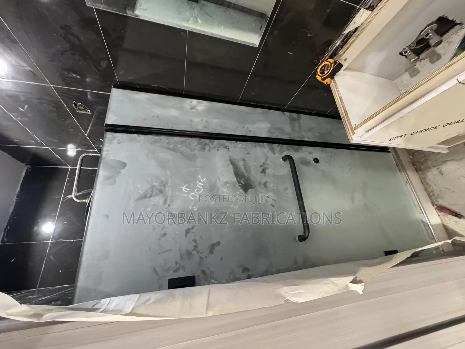 Frosted Hinge Glass Door