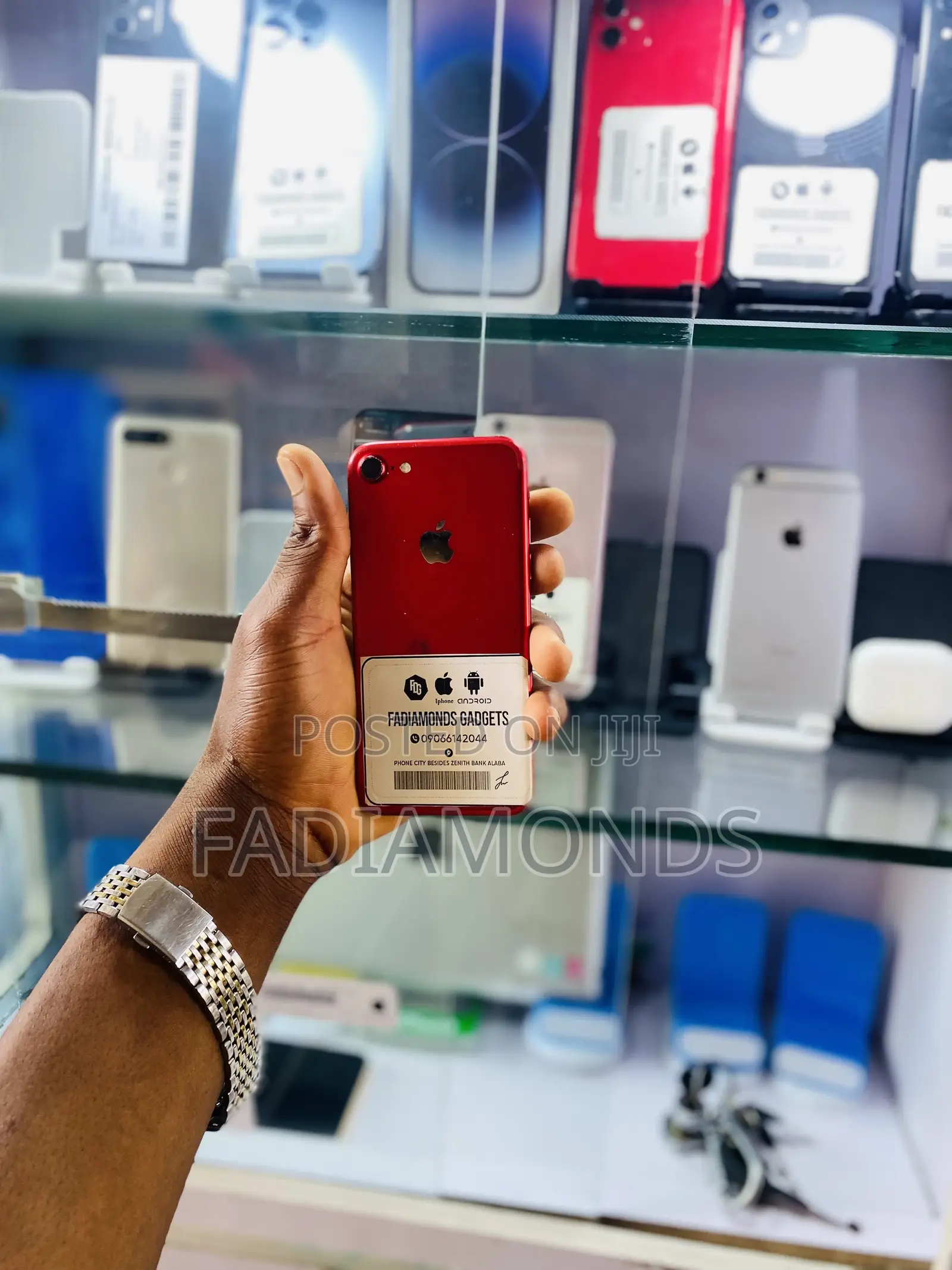 Apple iPhone 7 128 GB Red
