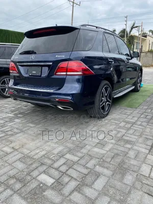 Mercedes-Benz GLE-Class GLE 400 4MATIC 2016 Blue