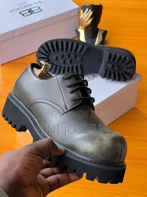 Balenciaga Shoe