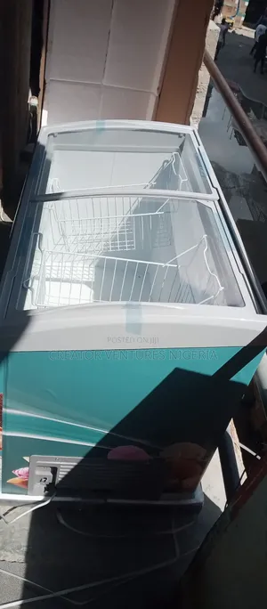 Display Deep Freezer Snowsea,Fast Blocking,Retain Block,Low Cosumpton