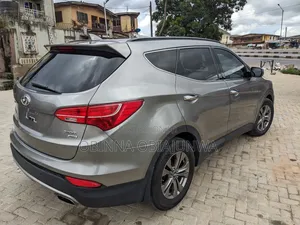 Hyundai Santa Fe 2014