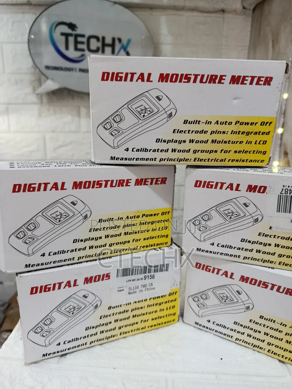 Digital Moisture Detector Meter for Wood, Building, Floor