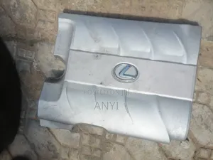 Lexus Rx350 Engine Cover