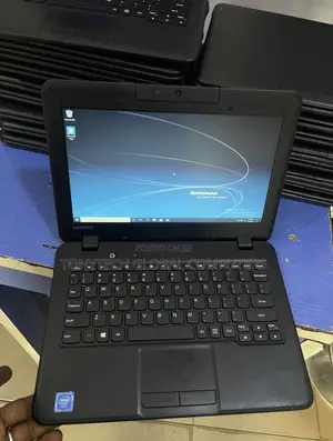 Laptop Lenovo 100e 4GB Intel SSD 128GB
