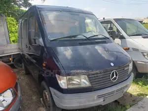 Mercedes-Benz Sprinter 2005 Black