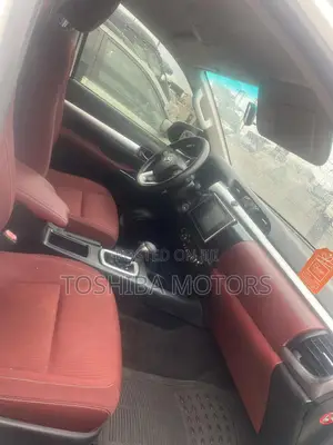 Toyota Hilux 2016 White