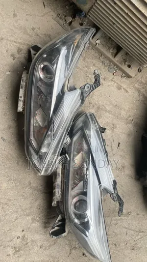 Head Lamp Nissan Altima 2018 Set