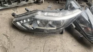 Headlamp Nissan Qashqai 2015
