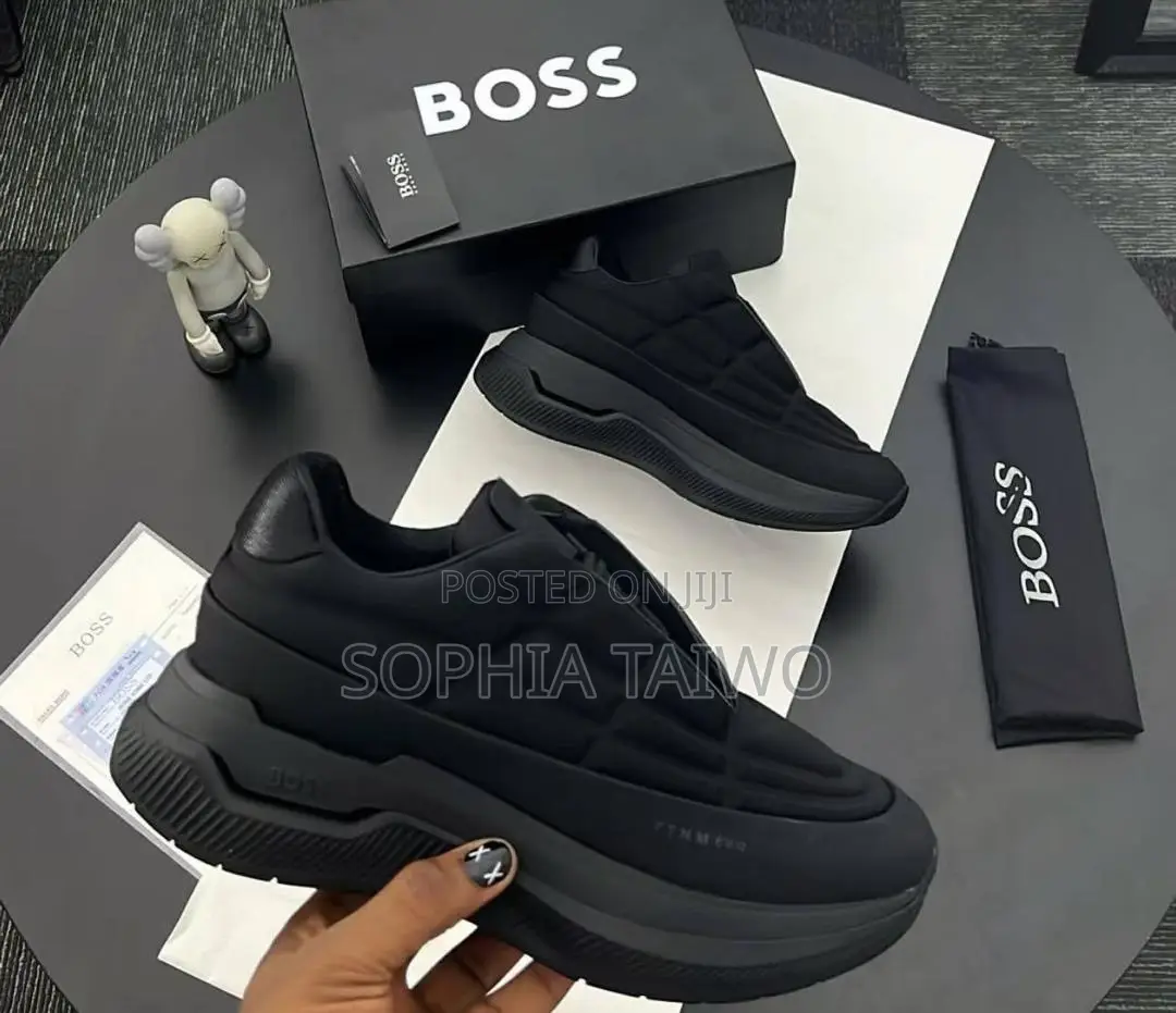 Boss Elite Sneaks
