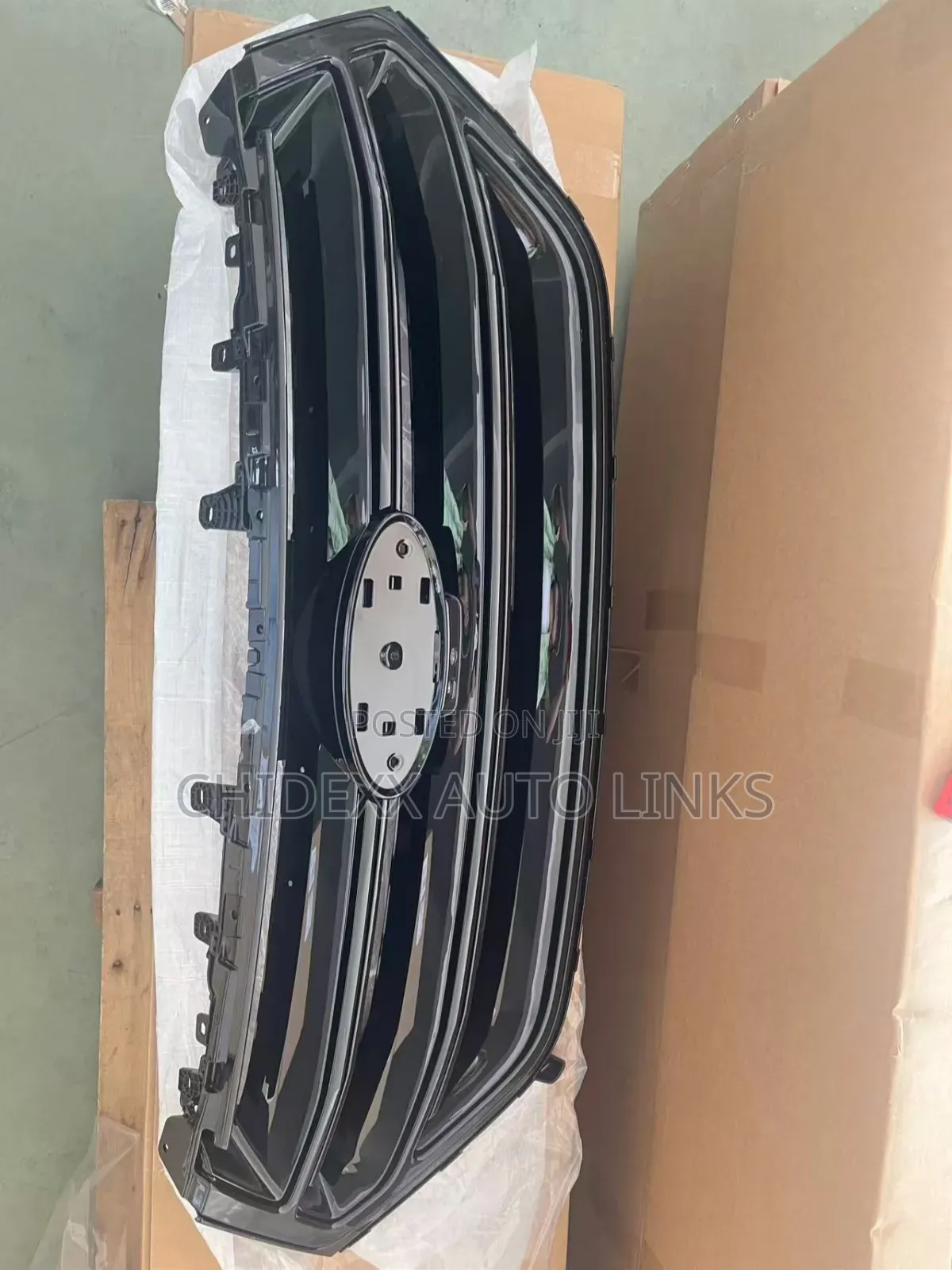Front Grille Ford Edge 2016