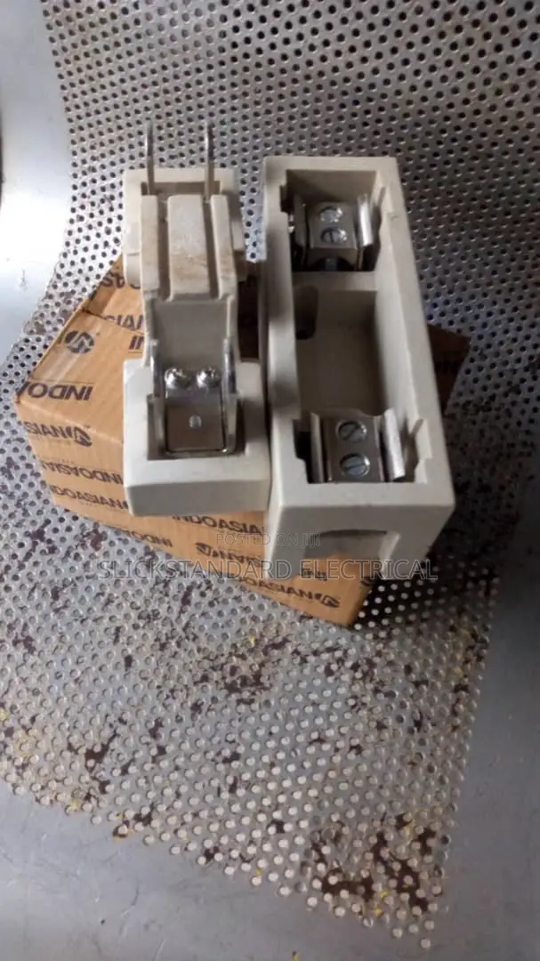 100amps Cut Out
