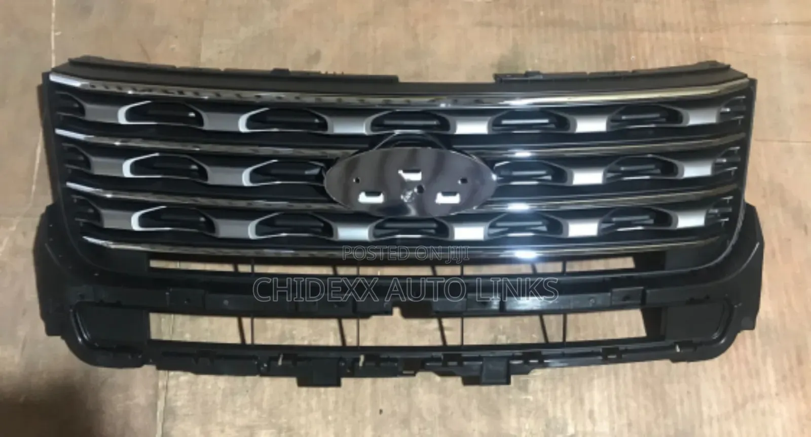 Front Grille Ford Explorer 2016