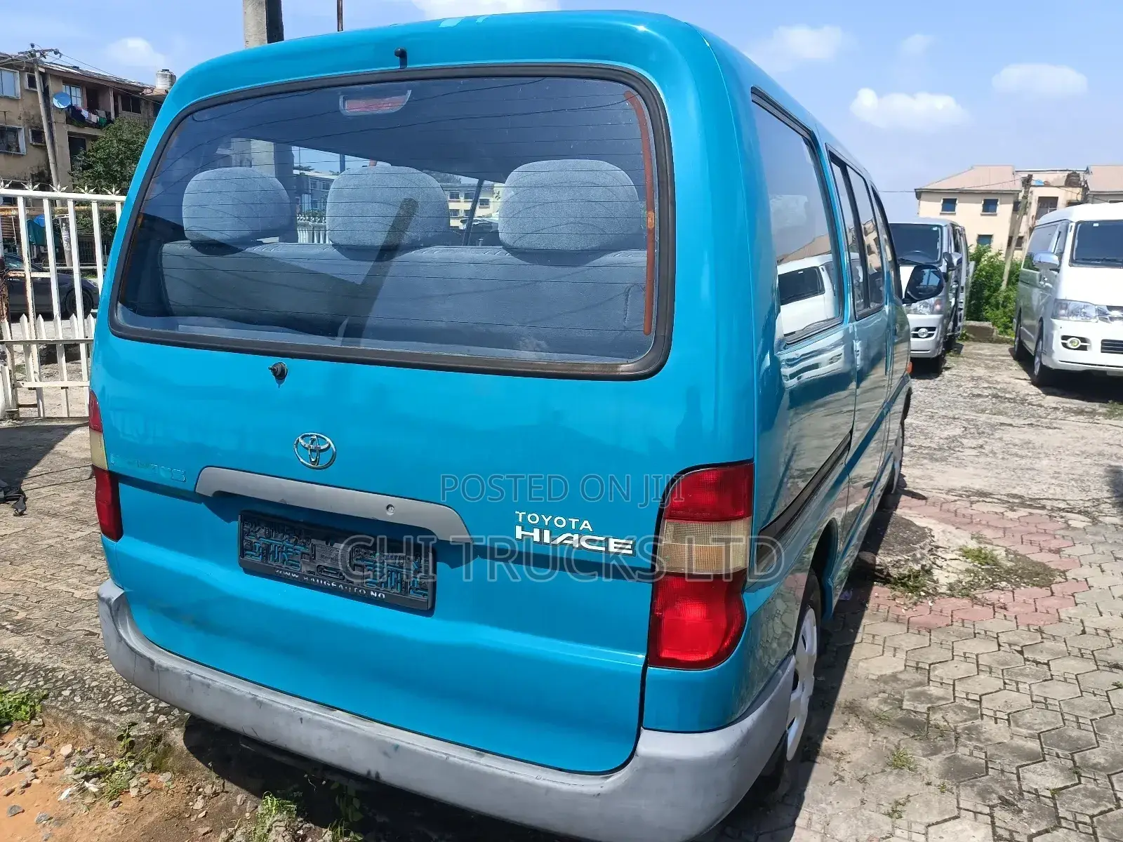 Toyota HiAce 2005 Green