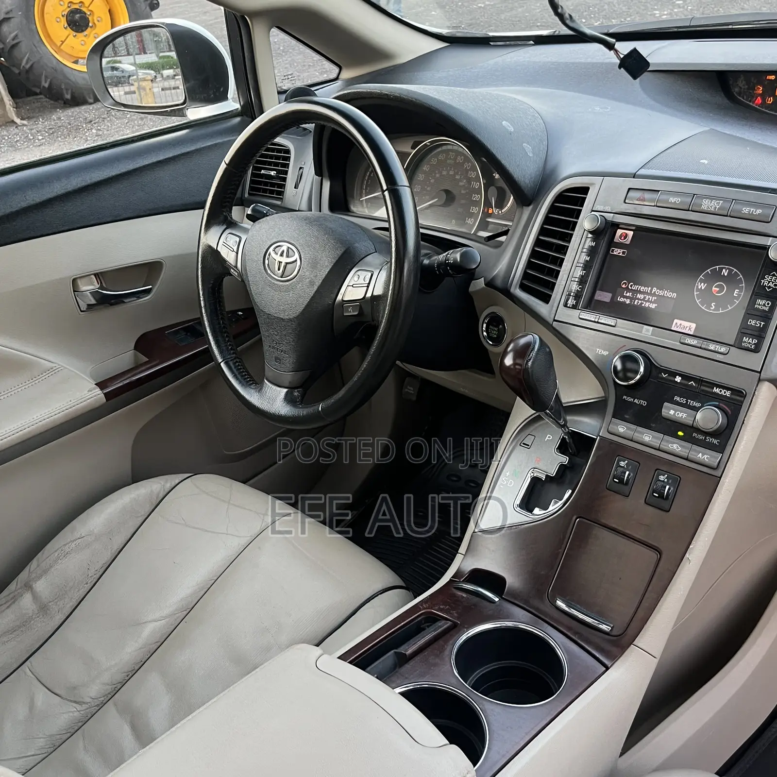 Toyota Venza 2010 White
