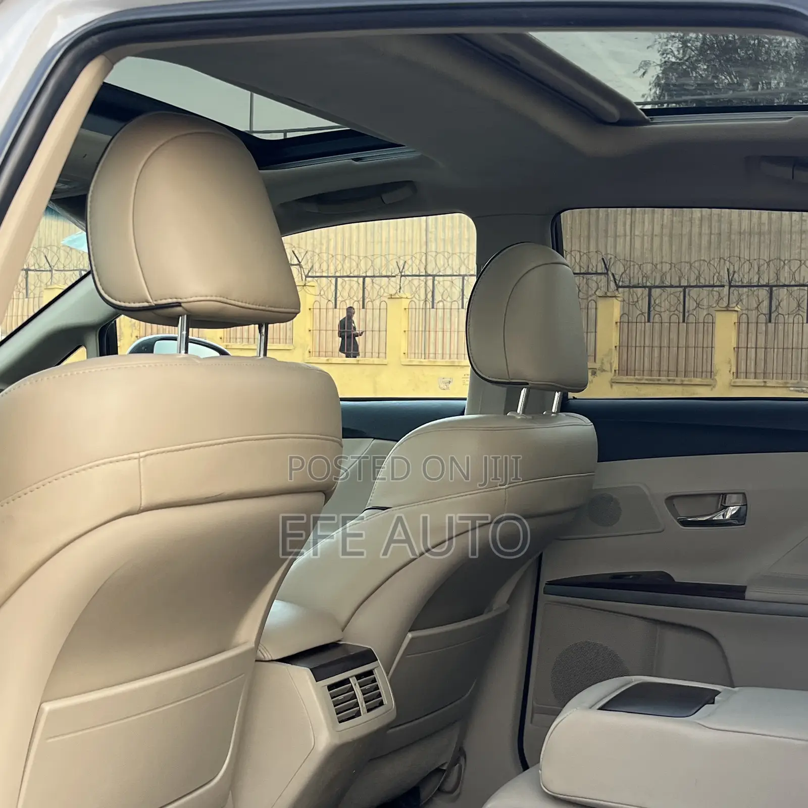 Toyota Venza 2010 White