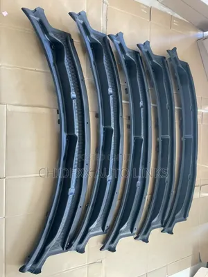 Wiper Grill Ford Explorer 2012 - 2019