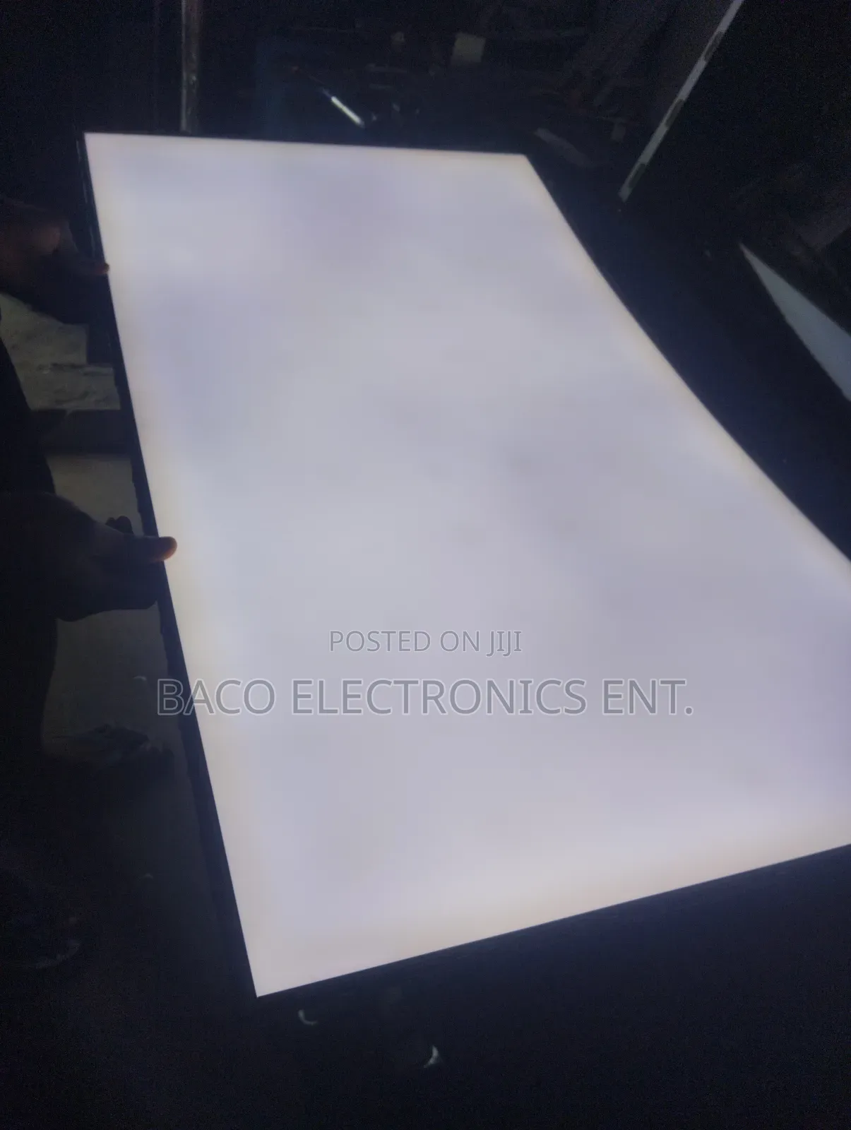 * 48 Inches Samsung Screen Problem