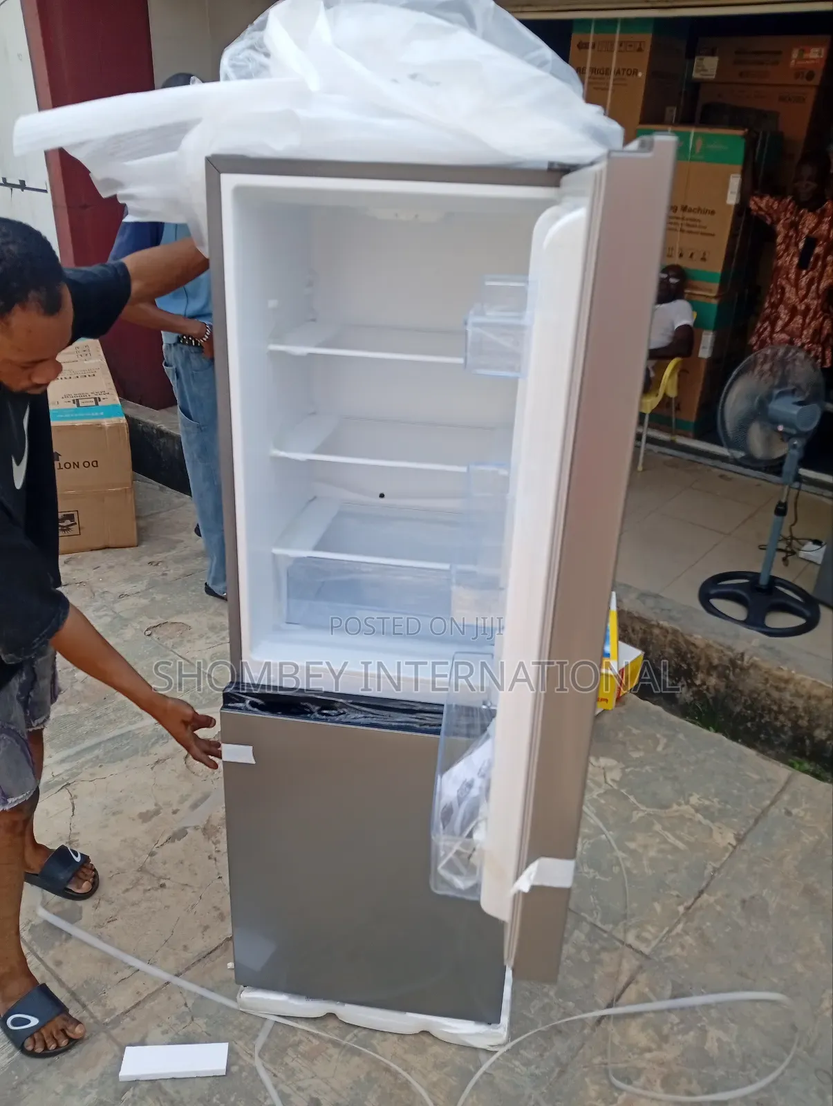Hisense 29dca 225l Double Door Bottom Freezer Refrigerator