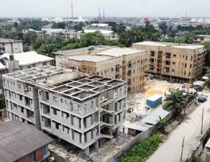 2bdrm Apartment in Pelewura, Apapa for sale