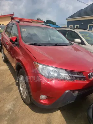 Toyota RAV4 LE 4dr SUV AWD (2.5L 4cyl 6A) 2014 Red