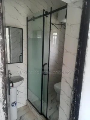 Black Shower Cubicles