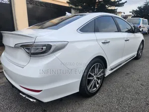 Hyundai Sonata Sport 2.0T 4dr Sedan (2.0L 4cyl Turbo 6A) 2015 White