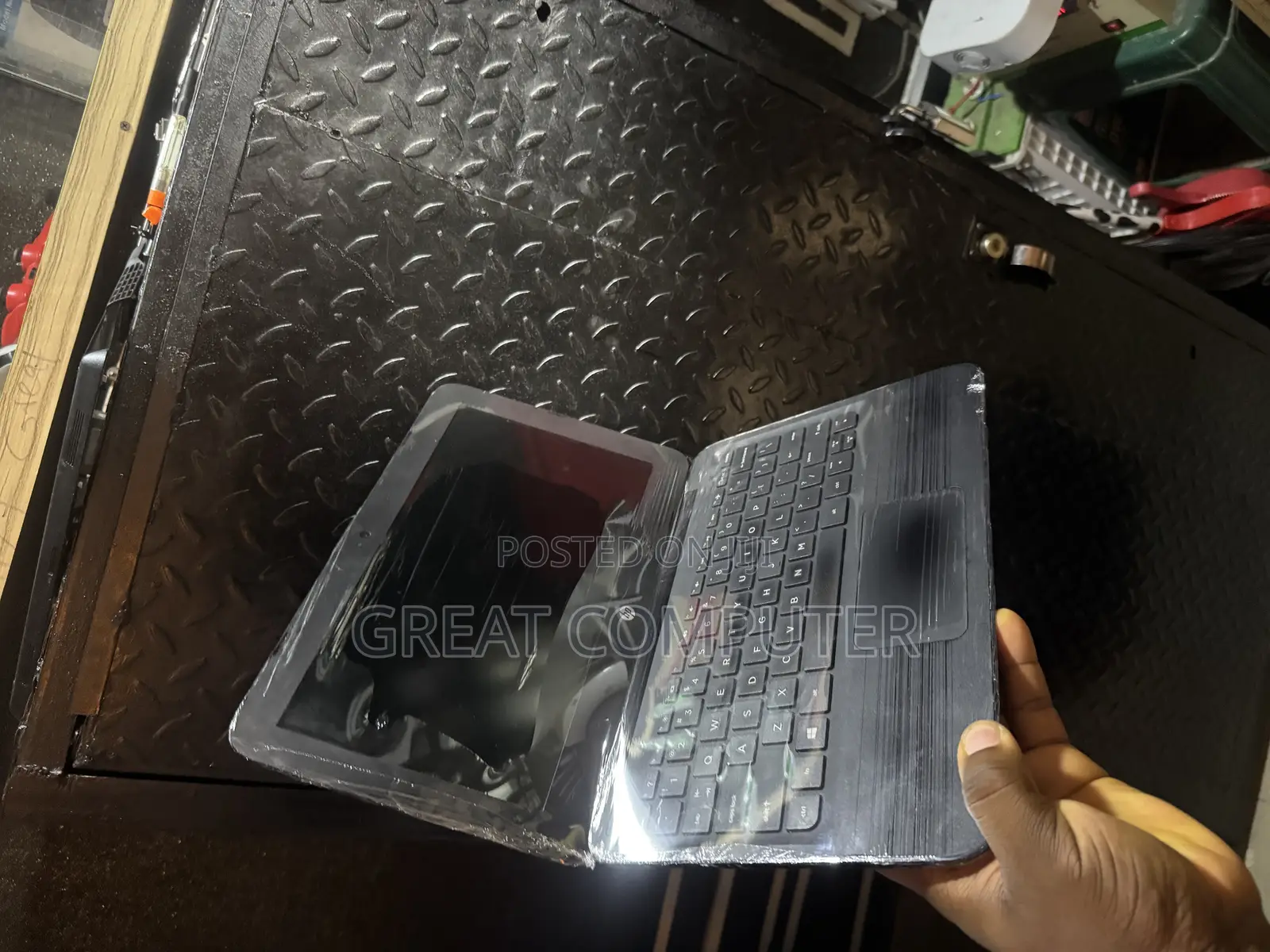 New Laptop HP Stream 11 Pro G3 4GB Intel Celeron SSD 60GB