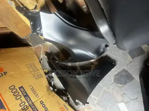 1 Set Fender Corolla 2020 - 22