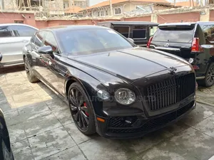 Bentley Continental 2022 Black