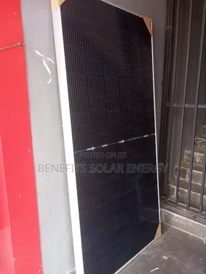 590w New Jinko Panel