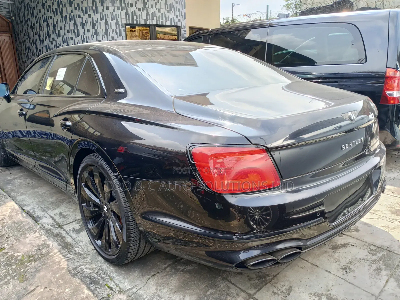 Bentley Continental 2022 Black