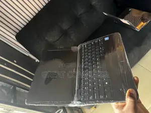 New Laptop Dell 4GB Intel Celeron SSD 60GB