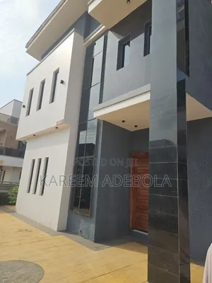 Furnished 5bdrm Duplex in Chavvah Brooks Court, Isheri North for sale