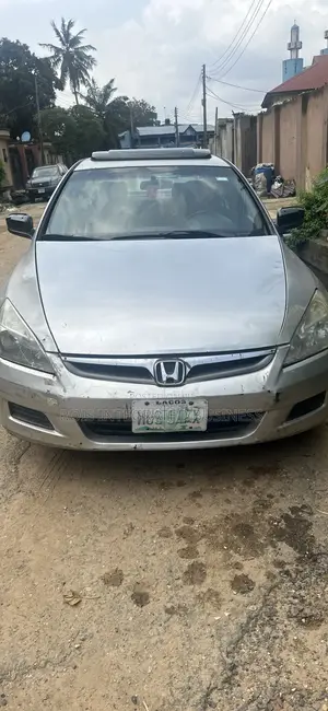 Honda Accord 2006 Silver
