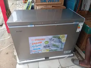 Snowsea Chest Freezer 3 and Half Fit