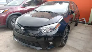 Toyota Corolla LE Plus 4dr Sedan (1.8L 4cyl CVT) 2014 Black
