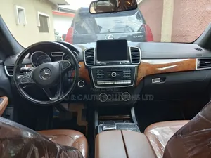 Mercedes-Benz GLS-Class 2019 Blue